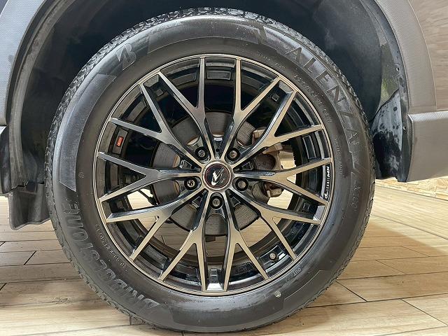 フォレスター プレミアム　純正８インチナビＴＶ　バックカメラ　ＢＳＭ　ＥＴＣ　アイサイト　シートヒーター　デジタルインナーミラー　電動リアゲート　ＬＥＤヘッド　社外１８インチアルミ　スマートキープッシュスタート　ハーフレザー（53枚目）