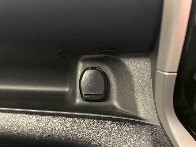 セレナ ハイウェイスター　プロパイロットエディション　両側電動　追従クルコン　９型メーカーナビ　フルセグＴＶ　後席フリップダウンモニター　ドラレコ　ＥＴＣ　８人乗　プロパイロット　レーンアシスト　衝突軽減　Ｂｌｕｅｔｏｏｔｈ　ＣＤＤＶＤ再生　ＬＥＤヘッド（33枚目）