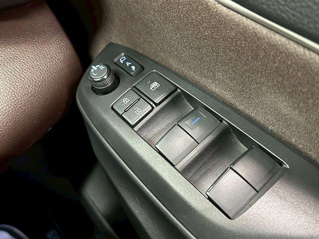 ヤリスクロス ハイブリッドZ 純正ディスプレイオーディオ パノラミックビューモニター ブラインドスポットモニター 電動リアゲート シートヒーター 追従クルーズコントロール ヘッドアップディスプレイ ドライブレコーダー ETC2.0(41枚目)