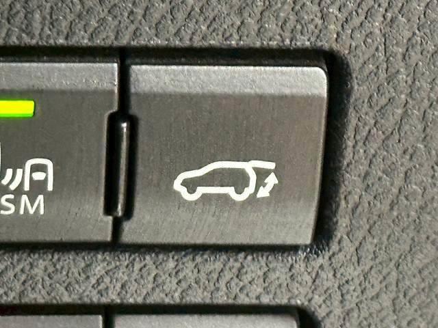 NX NX300h Fスポーツ サンルーフ 全周囲 レーダークルーズコントロール シートヒーター ベンチレーション ステアリングヒーター ブラインドスポットモニター メモリー付きパワーシート ドライブレコーダー付き 電動リアゲート(10枚目)