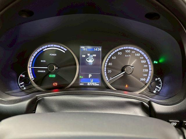 NX NX300h Fスポーツ サンルーフ 全周囲 レーダークルーズコントロール シートヒーター ベンチレーション ステアリングヒーター ブラインドスポットモニター メモリー付きパワーシート ドライブレコーダー付き 電動リアゲート(58枚目)