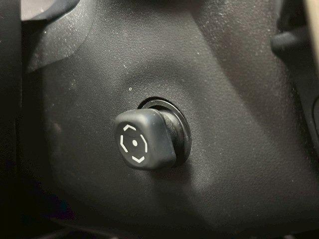 NX NX300h Fスポーツ サンルーフ 全周囲 レーダークルーズコントロール シートヒーター ベンチレーション ステアリングヒーター ブラインドスポットモニター メモリー付きパワーシート ドライブレコーダー付き 電動リアゲート(75枚目)