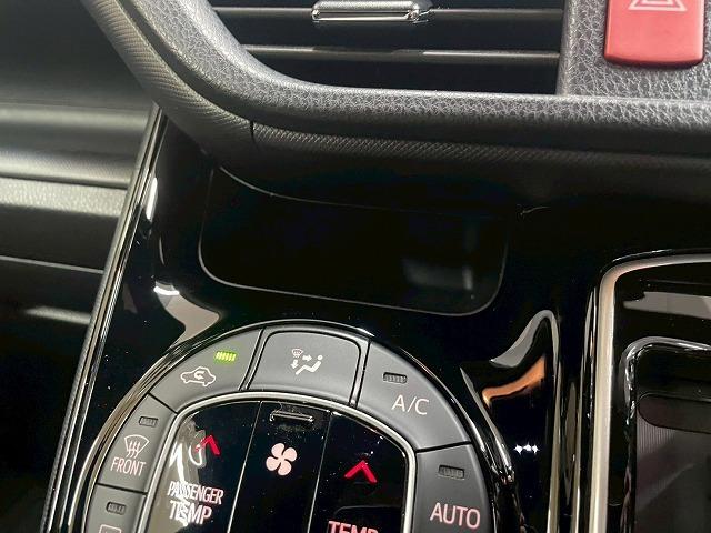 ヴォクシー ZS 純正10インチナビTV バックカメラ ETC クルーズコントロール セーフティセンス レーンキープアシスト 7人乗 3列シート LEDヘッド CDDVD再生 フルセグTV Bluetooth SD録音(35枚目)