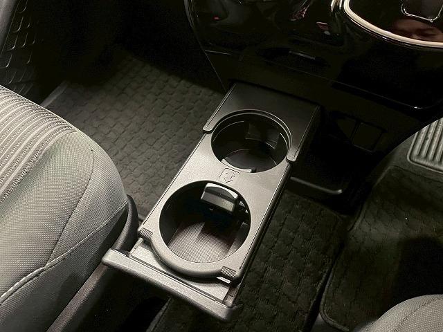 ヴォクシー ZS 純正10インチナビTV バックカメラ ETC クルーズコントロール セーフティセンス レーンキープアシスト 7人乗 3列シート LEDヘッド CDDVD再生 フルセグTV Bluetooth SD録音(40枚目)