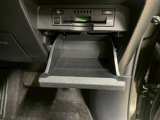 ヴォクシー ZS 純正10インチナビTV バックカメラ ETC クルーズコントロール セーフティセンス レーンキープアシスト 7人乗 3列シート LEDヘッド CDDVD再生 フルセグTV Bluetooth SD録音(49枚目)