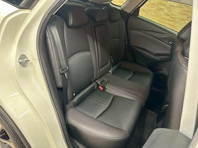 CX-3 20S プロアクティブ Sパッケージ 純正メーカーナビ 全方位 BSM ETC LEDヘッド 純正18インチアルミ ハーフレザー メモリー付パワーシート オートエアコン クリアランスソナー パドルシフト CDDVD シートヒーター HUD(6枚目)