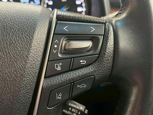 アルファードハイブリッド Ｘ　４ＷＤ　フリップダウンモニタ　追従クルコン　両側電動スライドドア　ＥＴＣ　オットマン　ＨＤＭＩ　ドラレコ　デジタルインナーミラー　ブラインドスポットモニター　パワステ　ＬＥＤヘッドライト（7枚目）