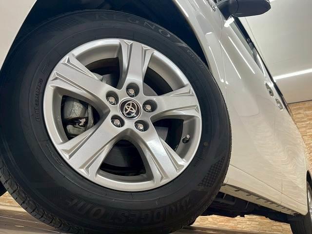 アルファードハイブリッド Ｘ　４ＷＤ　フリップダウンモニタ　追従クルコン　両側電動スライドドア　ＥＴＣ　オットマン　ＨＤＭＩ　ドラレコ　デジタルインナーミラー　ブラインドスポットモニター　パワステ　ＬＥＤヘッドライト（19枚目）