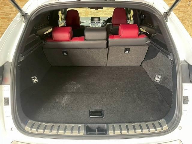 NX NX300h Fスポーツ 4WD メーカーナビTV サンルーフ エアロパーツ 赤レザー メモリー付パワーシート ドライブレコーダー シートヒーター シートベンチレーション 電動リアゲート レーダークルコン ETC 3眼LED(13枚目)