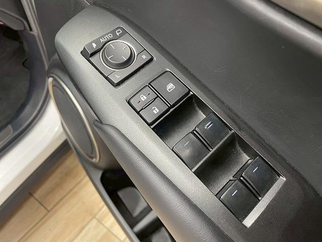 NX NX300h Fスポーツ 4WD メーカーナビTV サンルーフ エアロパーツ 赤レザー メモリー付パワーシート ドライブレコーダー シートヒーター シートベンチレーション 電動リアゲート レーダークルコン ETC 3眼LED(28枚目)