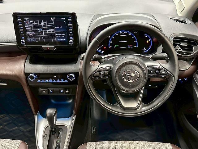 ヤリスクロス ハイブリッドZ モデリスタエアロ メーカーナビ 全周囲モニター BSM 追従クルーズコントロール シートヒーター 電動シート ドライブレコーダー ETC オートハイビーム LEDヘッドライト スマートキー(38枚目)