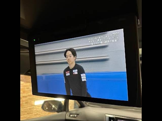 ヴェルファイア ２．５Ｚ　ゴールデンアイズ　メーカーナビ　後席フリップダウンモニター　ブラインドスポットモニター　サンルーフ　スマートキープッシュ　デジタルインナーミラー　ＣＤ、ＤＶＤ　両側電動スライド　レーダークルコン　セーフティセンス（8枚目）