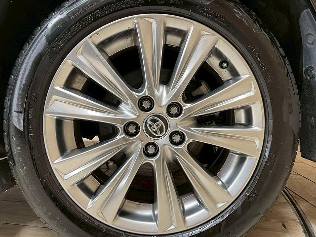 ヴェルファイア ２．５Ｚ　ゴールデンアイズ　メーカーナビ　後席フリップダウンモニター　ブラインドスポットモニター　サンルーフ　スマートキープッシュ　デジタルインナーミラー　ＣＤ、ＤＶＤ　両側電動スライド　レーダークルコン　セーフティセンス（24枚目）