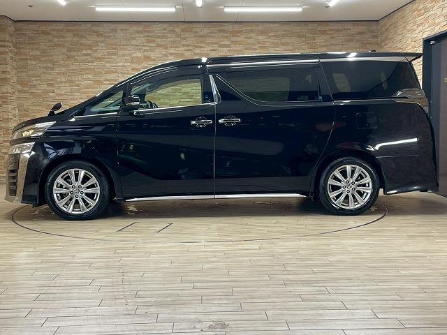 ヴェルファイア ２．５Ｚ　ゴールデンアイズ　メーカーナビ　後席フリップダウンモニター　ブラインドスポットモニター　サンルーフ　スマートキープッシュ　デジタルインナーミラー　ＣＤ、ＤＶＤ　両側電動スライド　レーダークルコン　セーフティセンス（39枚目）