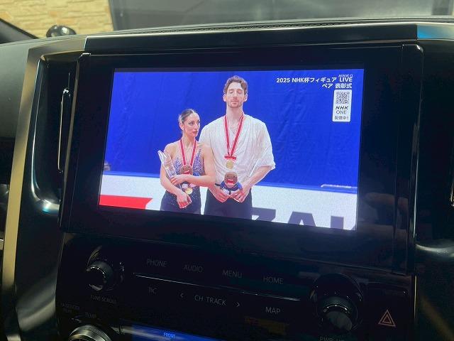 ヴェルファイア ２．５Ｚ　ゴールデンアイズ　メーカーナビ　後席フリップダウンモニター　ブラインドスポットモニター　サンルーフ　スマートキープッシュ　デジタルインナーミラー　ＣＤ、ＤＶＤ　両側電動スライド　レーダークルコン　セーフティセンス（47枚目）