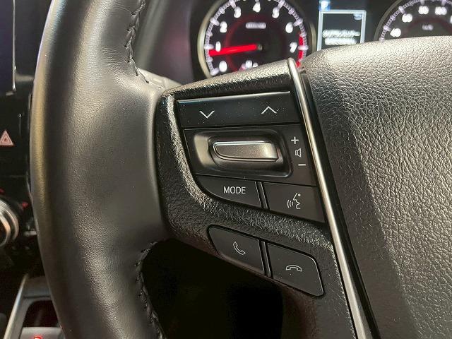 ヴェルファイア ２．５Ｚ　ゴールデンアイズ　メーカーナビ　後席フリップダウンモニター　ブラインドスポットモニター　サンルーフ　スマートキープッシュ　デジタルインナーミラー　ＣＤ、ＤＶＤ　両側電動スライド　レーダークルコン　セーフティセンス（50枚目）