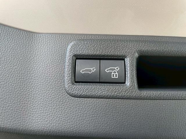 ハリアーハイブリッド Z サンルーフ 4WD BSM JBLサウンド 12.3型メーカーナビ 全周囲モニター 電動リアゲート 電動シート ドライブレコーダー ETC 追従クルーズコントロール レーンアシスト アップルカープレイ(53枚目)