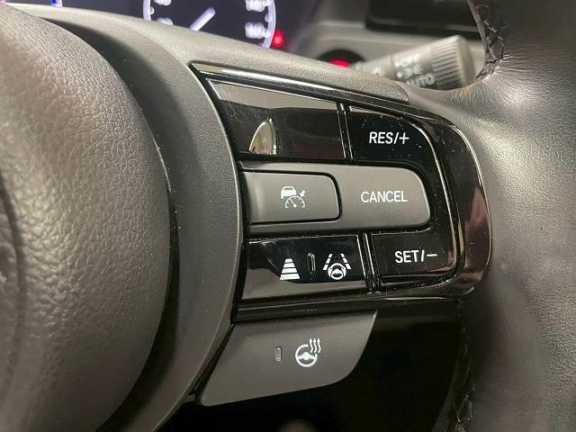 ヴェゼル ｅ：ＨＥＶ　Ｚ　Ｇａｔｈｅｒｓ９インチナビＴＶ　ホンダセンシング　ＥＴＣ　バックカメラ　ハーフレザー　シートヒーター　電動リアゲート　障害物センサー　ブラインドスポットモニター　レーンアシスト　追従クルコン　ＬＥＤ（7枚目）