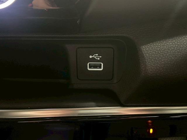 ヴェゼル ｅ：ＨＥＶ　Ｚ　Ｇａｔｈｅｒｓ９インチナビＴＶ　ホンダセンシング　ＥＴＣ　バックカメラ　ハーフレザー　シートヒーター　電動リアゲート　障害物センサー　ブラインドスポットモニター　レーンアシスト　追従クルコン　ＬＥＤ（44枚目）