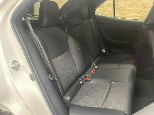 ヤリスクロス ＨＹＢＲＩＤ　Ｚ　ウルバーノ　純正ナビＴＶ　全周囲　追従クルコン　ＥＴＣ　シートヒーター　ハーフレザー　パワーシート　ＬＥＤヘッドライト　ブラインドスポットモニター　オートエアコン　オートライト　ＨＤＭＩ　オートマチックハイビーム（6枚目）