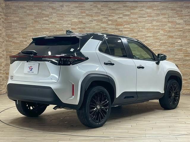 ヤリスクロス ＨＹＢＲＩＤ　Ｚ　ウルバーノ　純正ナビＴＶ　全周囲　追従クルコン　ＥＴＣ　シートヒーター　ハーフレザー　パワーシート　ＬＥＤヘッドライト　ブラインドスポットモニター　オートエアコン　オートライト　ＨＤＭＩ　オートマチックハイビーム（16枚目）