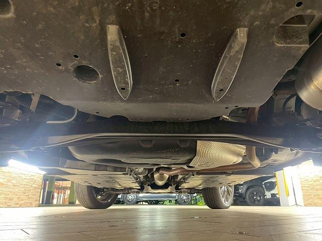 ヤリスクロス ＨＹＢＲＩＤ　Ｚ　ウルバーノ　純正ナビＴＶ　全周囲　追従クルコン　ＥＴＣ　シートヒーター　ハーフレザー　パワーシート　ＬＥＤヘッドライト　ブラインドスポットモニター　オートエアコン　オートライト　ＨＤＭＩ　オートマチックハイビーム（32枚目）