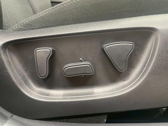 ヤリスクロス ＨＹＢＲＩＤ　Ｚ　ウルバーノ　純正ナビＴＶ　全周囲　追従クルコン　ＥＴＣ　シートヒーター　ハーフレザー　パワーシート　ＬＥＤヘッドライト　ブラインドスポットモニター　オートエアコン　オートライト　ＨＤＭＩ　オートマチックハイビーム（72枚目）