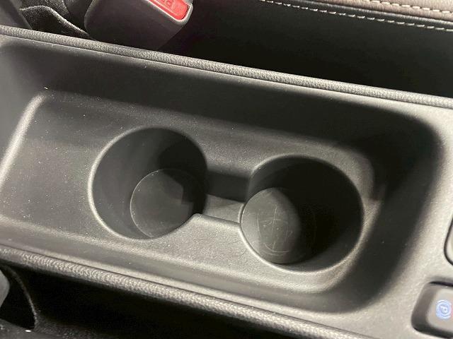 ヤリスクロス ハイブリッドＺ　４ＷＤ　モデリスタエアロ　メーカーナビ　フルセグＴＶ　全周囲モニター　ＢＳＭ　レーンアシスト　追従クルーズコントロール　電動リアゲート　パワーシート　シートヒーター　ＥＴＣ　ハーフレザーシート　ＬＥＤ（28枚目）