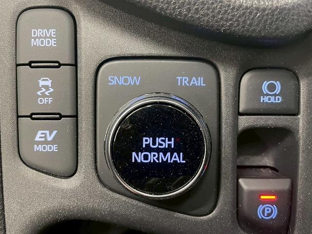 ヤリスクロス ハイブリッドＺ　４ＷＤ　モデリスタエアロ　メーカーナビ　フルセグＴＶ　全周囲モニター　ＢＳＭ　レーンアシスト　追従クルーズコントロール　電動リアゲート　パワーシート　シートヒーター　ＥＴＣ　ハーフレザーシート　ＬＥＤ（30枚目）