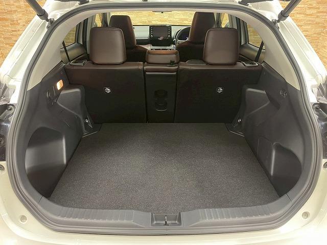 ヤリスクロス ハイブリッドＺ　４ＷＤ　モデリスタエアロ　メーカーナビ　フルセグＴＶ　全周囲モニター　ＢＳＭ　レーンアシスト　追従クルーズコントロール　電動リアゲート　パワーシート　シートヒーター　ＥＴＣ　ハーフレザーシート　ＬＥＤ（58枚目）