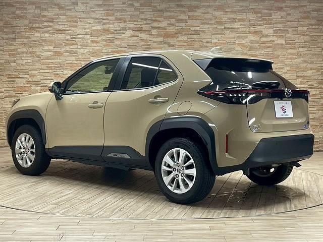 ヤリスクロス ハイブリッドＧ　純正ナビＴＶ　全周囲　追従クルコン　ＥＴＣ　ブラインドスポットモニター　ドライブレコーダー　ＵＳＢポート　オートマチックハイビーム　ステアリングリモコン　純正１６インチアルミ　ＬＥＤヘッドライト（17枚目）