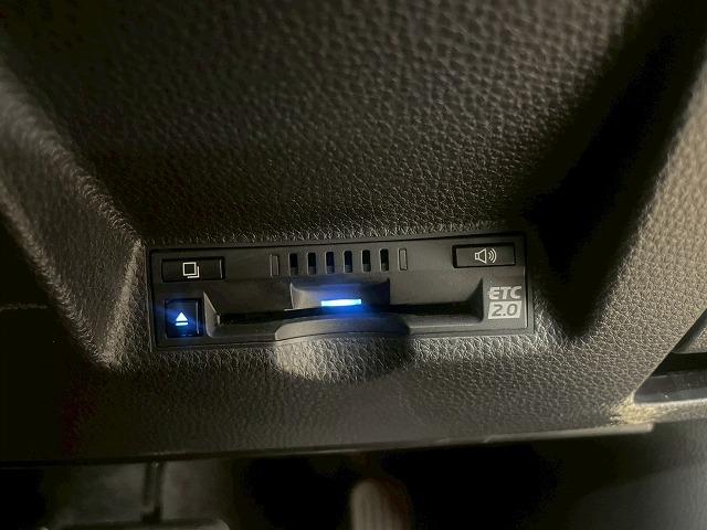 ヤリスクロス ハイブリッドＧ　純正ナビＴＶ　全周囲　追従クルコン　ＥＴＣ　ブラインドスポットモニター　ドライブレコーダー　ＵＳＢポート　オートマチックハイビーム　ステアリングリモコン　純正１６インチアルミ　ＬＥＤヘッドライト（22枚目）