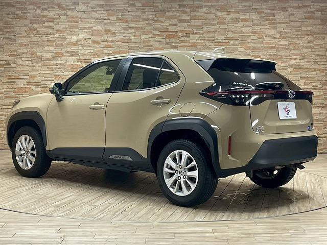 ヤリスクロス ハイブリッドＧ　純正ナビＴＶ　全周囲　追従クルコン　ＥＴＣ　ブラインドスポットモニター　ドライブレコーダー　ＵＳＢポート　オートマチックハイビーム　ステアリングリモコン　純正１６インチアルミ　ＬＥＤヘッドライト（42枚目）