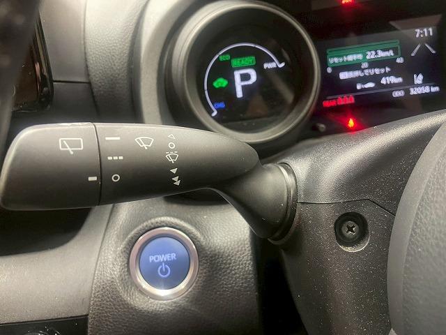 ヤリスクロス ハイブリッドＧ　純正ナビＴＶ　全周囲　追従クルコン　ＥＴＣ　ブラインドスポットモニター　ドライブレコーダー　ＵＳＢポート　オートマチックハイビーム　ステアリングリモコン　純正１６インチアルミ　ＬＥＤヘッドライト（59枚目）