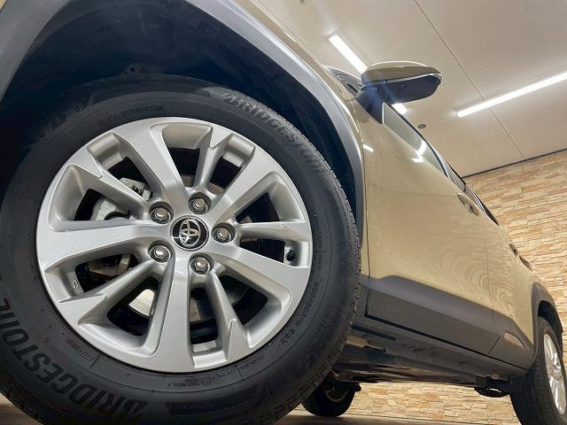 ヤリスクロス ハイブリッドＧ　純正ナビＴＶ　全周囲　追従クルコン　ＥＴＣ　ブラインドスポットモニター　ドライブレコーダー　ＵＳＢポート　オートマチックハイビーム　ステアリングリモコン　純正１６インチアルミ　ＬＥＤヘッドライト（79枚目）