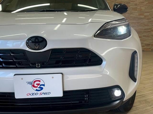 ヤリスクロス ハイブリッドＺ　ウルバーノ　純正ナビＴＶ　全周囲　ハーフレザー　ＥＴＣ　レーダークルコン　ＢＳＭ　オートマチックハイビーム　シートヒーター　ステアリングヒーター　ＬＥＤヘッド　純正１８インチアルミ　スマキープッシュ　ＨＤＭＩ（20枚目）