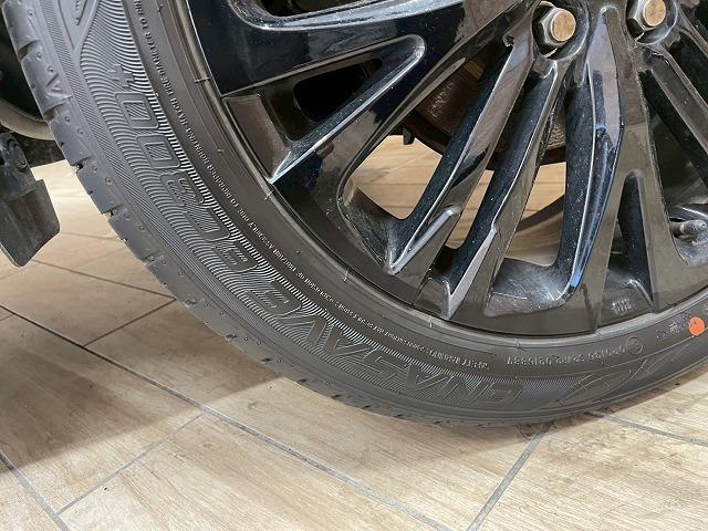 ヤリスクロス ハイブリッドＺ　ウルバーノ　純正ナビＴＶ　全周囲　ハーフレザー　ＥＴＣ　レーダークルコン　ＢＳＭ　オートマチックハイビーム　シートヒーター　ステアリングヒーター　ＬＥＤヘッド　純正１８インチアルミ　スマキープッシュ　ＨＤＭＩ（34枚目）