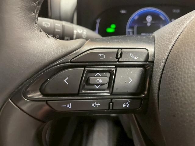 ヤリスクロス ハイブリッドＺ　ウルバーノ　純正ナビＴＶ　全周囲　ハーフレザー　ＥＴＣ　レーダークルコン　ＢＳＭ　オートマチックハイビーム　シートヒーター　ステアリングヒーター　ＬＥＤヘッド　純正１８インチアルミ　スマキープッシュ　ＨＤＭＩ（65枚目）