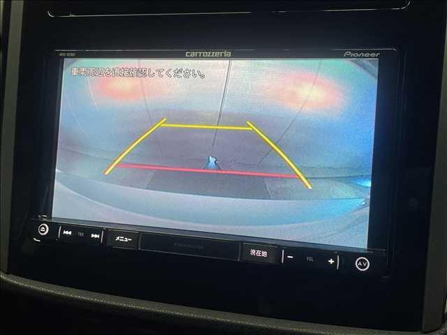 【バックモニタ【純正メーカーナビ】装備でフルセグＴＶ視聴やＢｌｕｅｔｏｏｔｈ等充実装備。ー】装備で駐車が苦手な方も安心です！