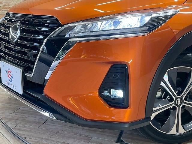 キックス Ｘ　ＦＯＵＲ　ツートーンインテリアエディション　純正ナビＴＶ　全周囲　プロパイロット　ＥＴＣ　デジタルインナーミラー　ドライブレコーダー　ＵＳＢポート　シートヒーター　オートエアコン　ＬＥＤ　純正１７インチアルミ　フォグライト　スマキープッシュ（20枚目）