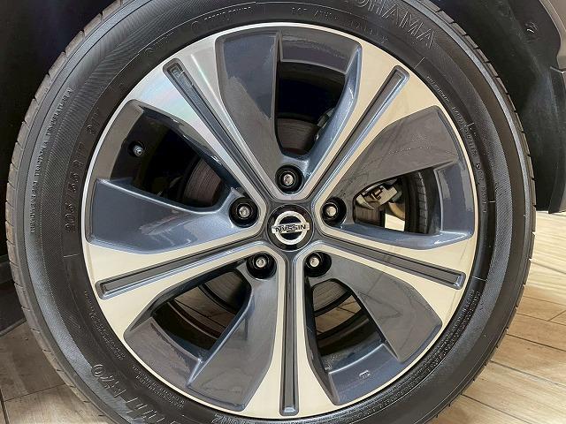 キックス Ｘ　ＦＯＵＲ　ツートーンインテリアエディション　純正ナビＴＶ　全周囲　プロパイロット　ＥＴＣ　デジタルインナーミラー　ドライブレコーダー　ＵＳＢポート　シートヒーター　オートエアコン　ＬＥＤ　純正１７インチアルミ　フォグライト　スマキープッシュ（60枚目）