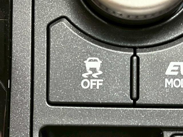 ＮＸ ＮＸ３００ｈ　バージョンＬ　革　ＢＳＭ　メーカーナビ　全周囲モニター　ドライブレコーダー　ＬＥＤヘッドライト　シートヒーター　シートクーラー　電動シート　電動リアゲート　ＥＴＣ　ＢＳＭ　レーンアシスト　追従クルーズコントロール（33枚目）