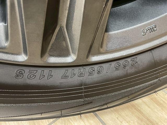 ハイラックス Ｚ　４ＷＤ　ディーゼル　純正ナビ　バックカメラ　ＥＴＣ　フルセグＴＶ　スマートキー　ＬＥＤヘッドライト　ダウンヒルアシストコントロール　スマートキー　プッシュスタート　純正１７インチＡＷ　切り替え４ＷＤ（28枚目）