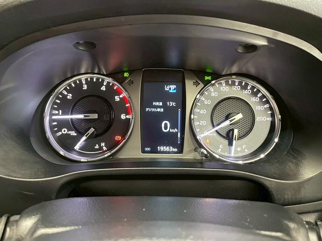 ハイラックス Ｚ　４ＷＤ　ディーゼル　純正ナビ　バックカメラ　ＥＴＣ　フルセグＴＶ　スマートキー　ＬＥＤヘッドライト　ダウンヒルアシストコントロール　スマートキー　プッシュスタート　純正１７インチＡＷ　切り替え４ＷＤ（59枚目）