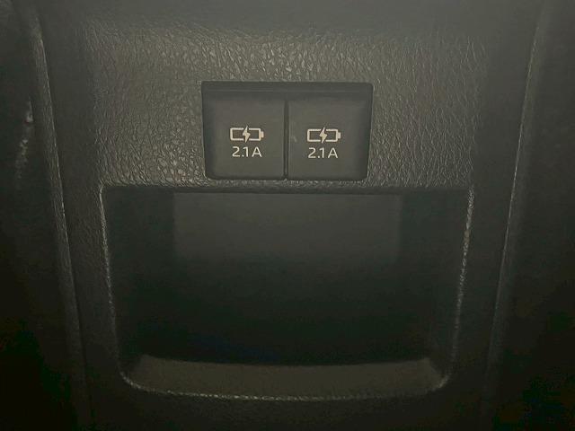 ノア ハイブリッドＳｉ　ダブルバイビーＩＩ　純正１０インチナビＴＶ　後席フリップダウン　スマートキープッシュスタート　クルーズコントロール　シートヒーター　ドライブレコーダー　ビルトインＥＴＣ　両側電動スライド　純正１６インチアルミ　ＬＥＤ（61枚目）