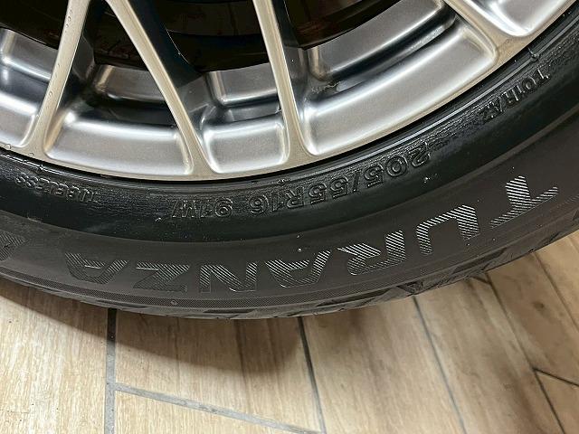 ノア ハイブリッドＳｉ　ダブルバイビーＩＩ　純正１０インチナビＴＶ　後席フリップダウン　スマートキープッシュスタート　クルーズコントロール　シートヒーター　ドライブレコーダー　ビルトインＥＴＣ　両側電動スライド　純正１６インチアルミ　ＬＥＤ（70枚目）