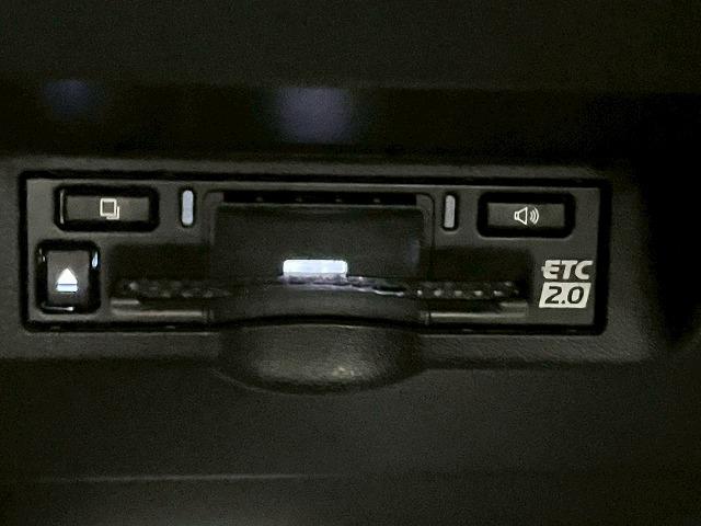 アルファードハイブリッド Ｚ　メーカーナビＴＶ　左右独立ムーンルーフ　レザーシート　シートヒーター　シートベンチレーション　ＨＵＳ　ＢＳＭ　ＨＤＭＩ　デジタルインナーミラー　ＥＴＣ　ＡＣ１００Ｖ　レーダークルコン　電動リアゲート（54枚目）