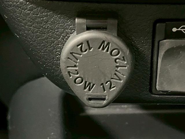 ハイラックス Z GRスポーツ 4WD GRスポーツグリル 軽油 メーカーナビ 全周囲 BSM ETC パドルシフト クリアランスソナー 追従クルコン パワーシート 純正18インチアルミ 2WD4WD切替 ヒルディセントコントロール(35枚目)