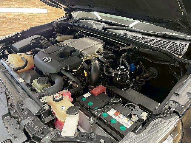 ハイラックス Z GRスポーツ 4WD GRスポーツグリル 軽油 メーカーナビ 全周囲 BSM ETC パドルシフト クリアランスソナー 追従クルコン パワーシート 純正18インチアルミ 2WD4WD切替 ヒルディセントコントロール(67枚目)