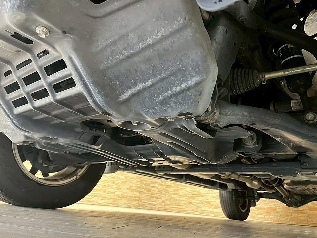 ハイラックス Z GRスポーツ 4WD GRスポーツグリル 軽油 メーカーナビ 全周囲 BSM ETC パドルシフト クリアランスソナー 追従クルコン パワーシート 純正18インチアルミ 2WD4WD切替 ヒルディセントコントロール(76枚目)